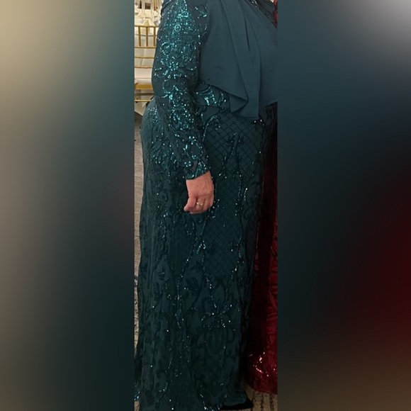 Betsy & Adam Teal Sequin Long Sleeve Dress - Picture 5 of 5